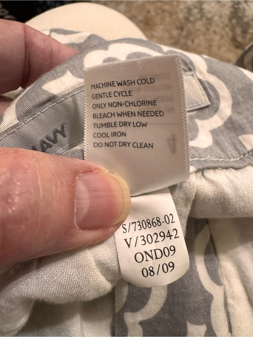 Old Navy Gray White Graphic Floral Pleated Retro Mini A-Line Skirt w/ pockets - Picture 12 of 13